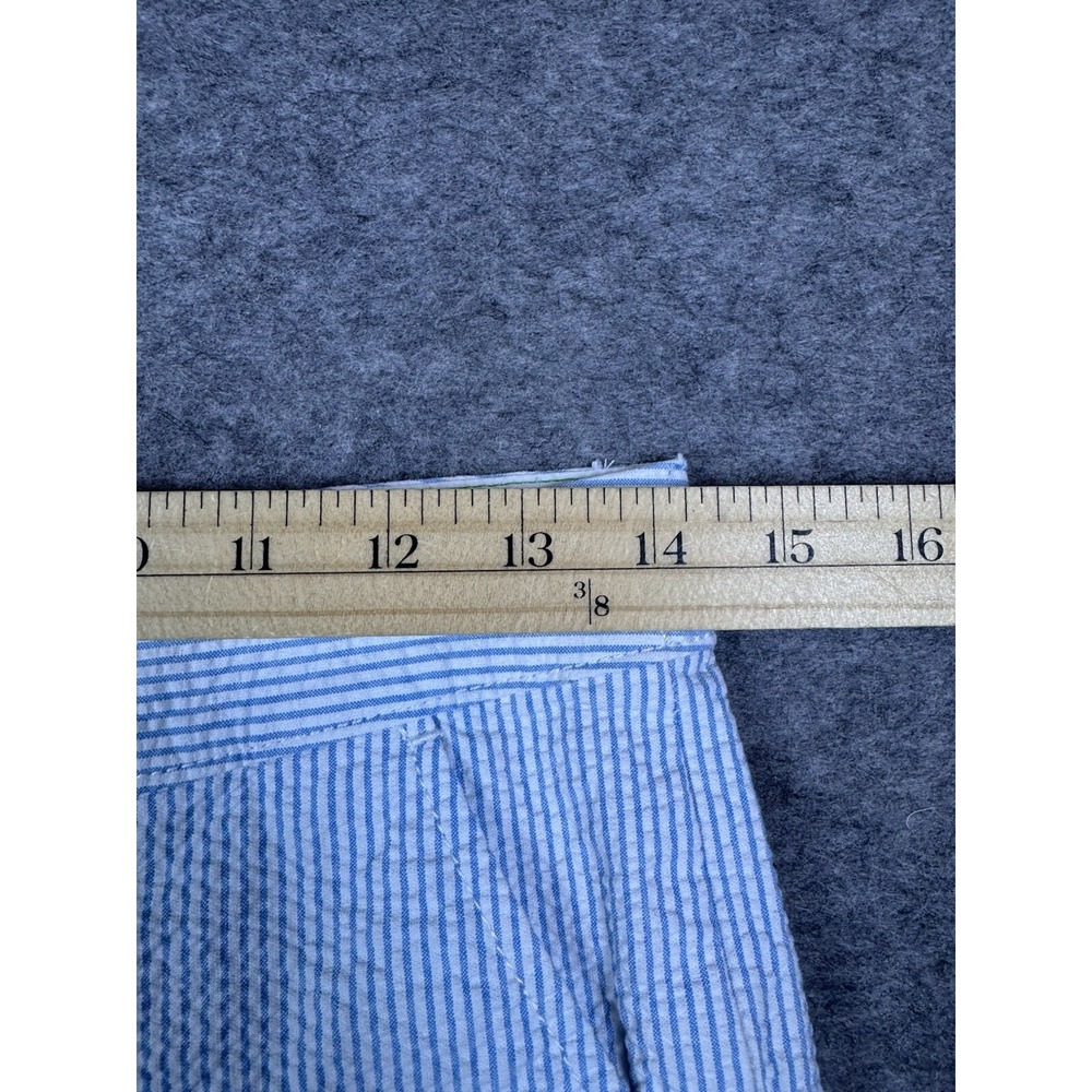 Lilly Pulitzer Shorts Womens Size 00 Blue Buttercup Scalloped Seersucker Striped - Picture 2 of 12